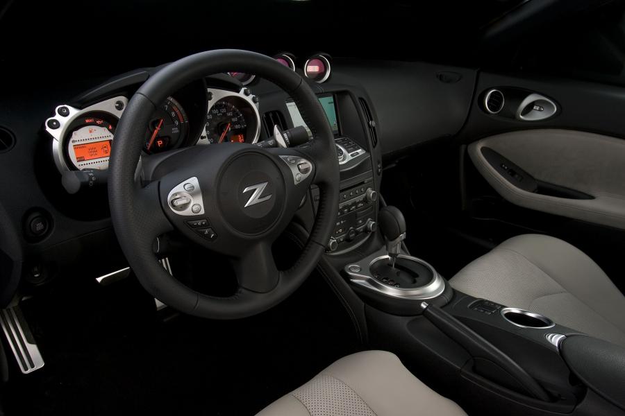  Nissan 370Z 2009 года  (фото 20 из 192)